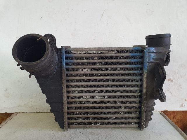 bontott VW GOLF IV Intercooler