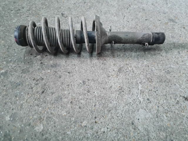 bontott VW GOLF IV Jobb első Gólyaláb (Lengécsillapító, Rugó)