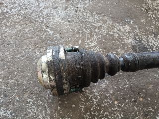 bontott VW GOLF IV Jobb Féltengely