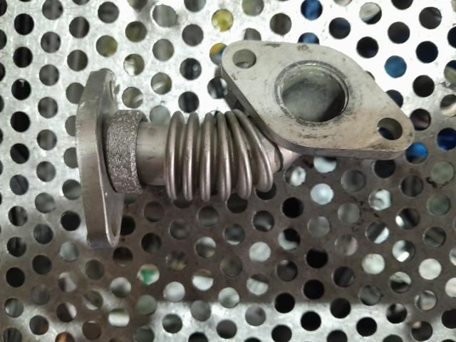 bontott VW GOLF IV Kartergázcső