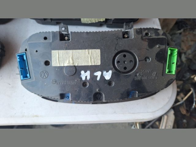 bontott VW GOLF IV Kilométeróra