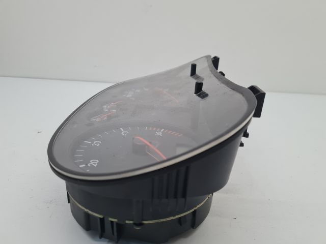 bontott VW GOLF IV Kilométeróra