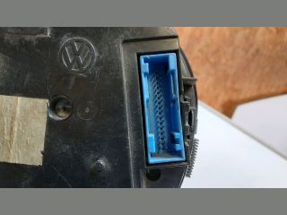 bontott VW GOLF IV Kilométeróra