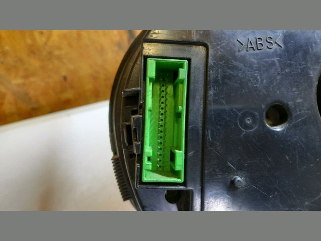 bontott VW GOLF IV Kilométeróra