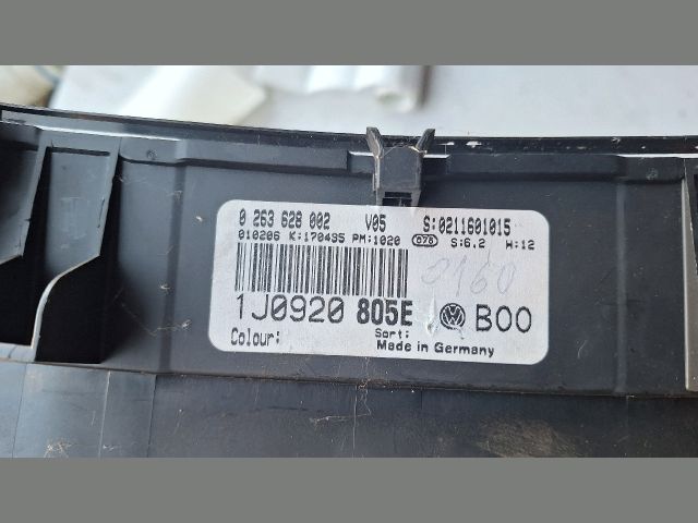 bontott VW GOLF IV Kilométeróra