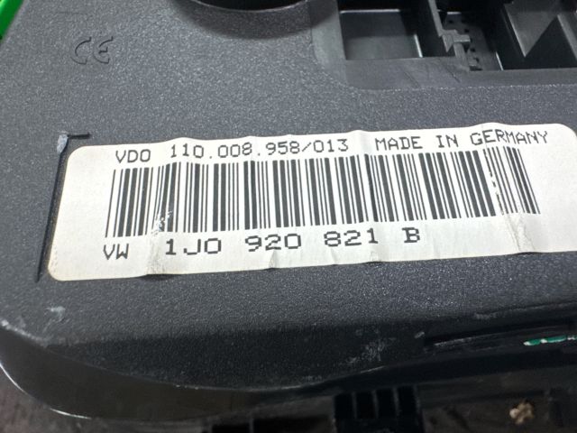 bontott VW GOLF IV Kilométeróra