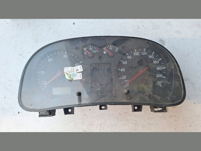 bontott VW GOLF IV Kilométeróra