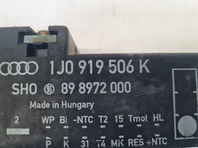 bontott VW GOLF IV Klíma Relé