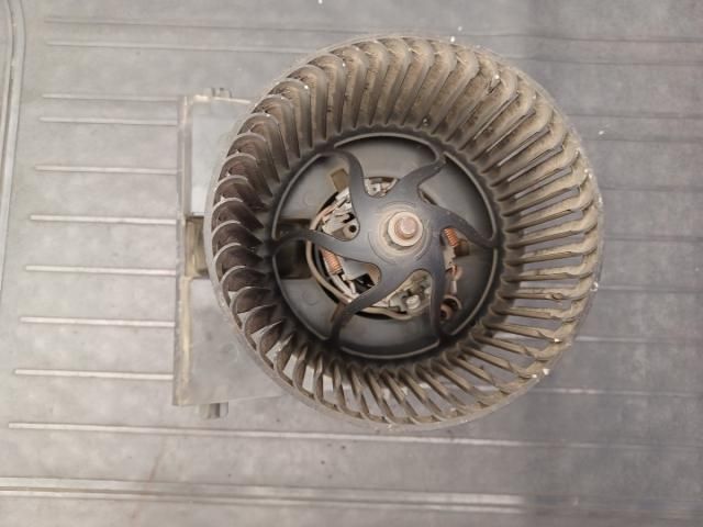 bontott VW GOLF IV Klímahűtő Ventilátor