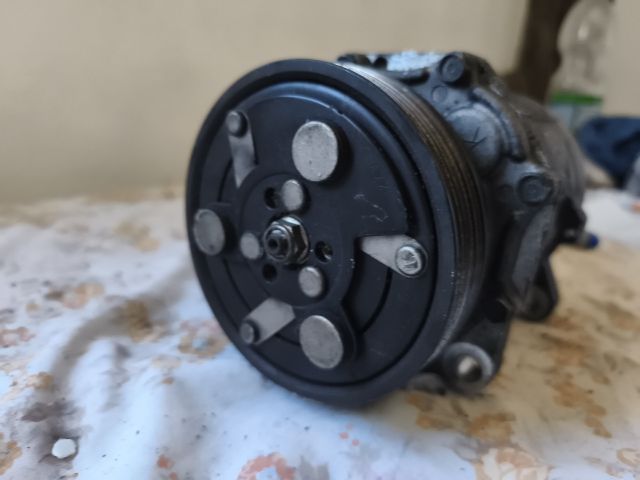 bontott VW GOLF IV Klímakompresszor