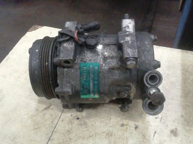 bontott VW GOLF IV Klímakompresszor