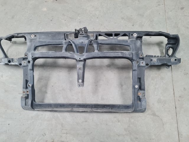 bontott VW GOLF IV Komplett Homlokfal (Részeivel)