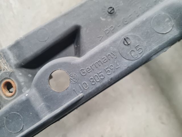 bontott VW GOLF IV Komplett Homlokfal (Részeivel)