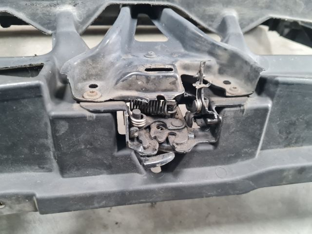 bontott VW GOLF IV Komplett Homlokfal (Részeivel)