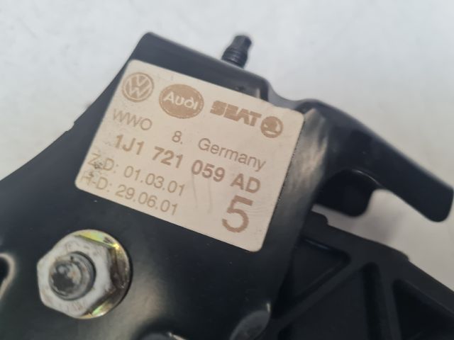 bontott VW GOLF IV Kuplung Pedál