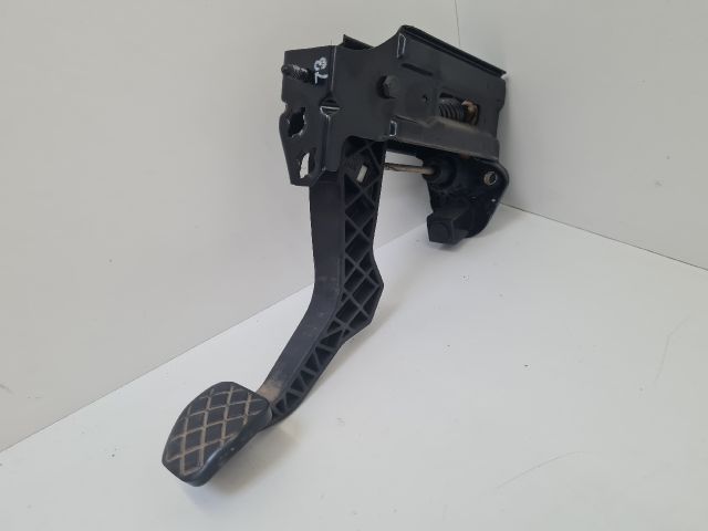 bontott VW GOLF IV Kuplung Pedál