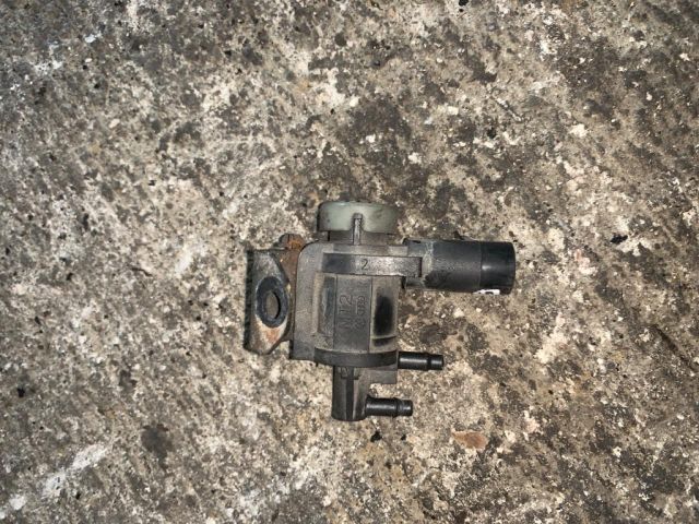 bontott VW GOLF IV Lefújószelep