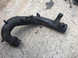 bontott VW GOLF IV Légbeömlő Cső