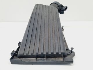 bontott VW GOLF IV Légszűrő Ház Fedél