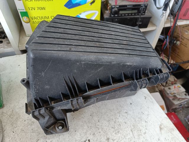 bontott VW GOLF IV Légszűrő Ház