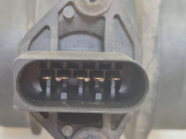 bontott VW GOLF IV Légtömegmérő