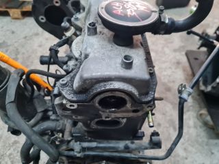 bontott VW GOLF IV Motor (Fűzött blokk hengerfejjel)