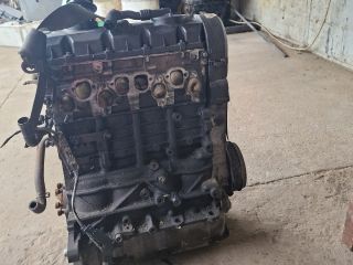 bontott VW GOLF IV Motor (Fűzött blokk hengerfejjel)