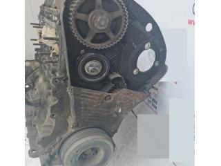 bontott VW GOLF IV Motor (Fűzött blokk hengerfejjel)