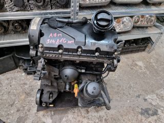 bontott VW GOLF IV Motor (Fűzött blokk hengerfejjel)