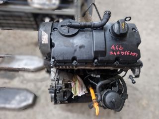 bontott VW GOLF IV Motor (Fűzött blokk hengerfejjel)