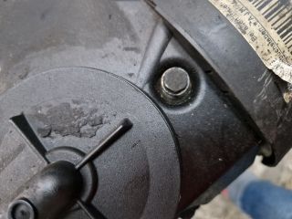 bontott VW GOLF IV Motor (Fűzött blokk hengerfejjel)