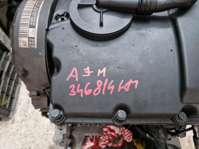 bontott VW GOLF IV Motor (Fűzött blokk hengerfejjel)