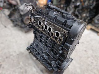 bontott VW GOLF IV Motor (Fűzött blokk hengerfejjel)