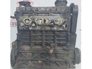 bontott VW GOLF IV Motor (Fűzött blokk hengerfejjel)