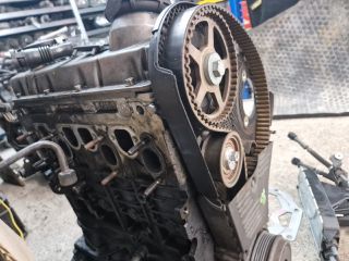 bontott VW GOLF IV Motor (Fűzött blokk hengerfejjel)