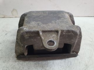 bontott VW GOLF IV Motor Tartó Bak (Fém)