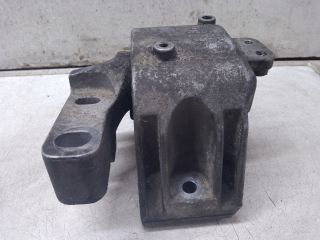 bontott VW GOLF IV Motor Tartó Bak (Fém)