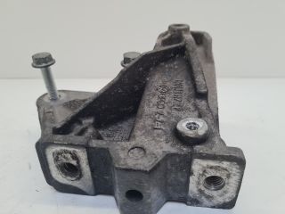 bontott VW GOLF IV Motor Tartó Bak (Fém)