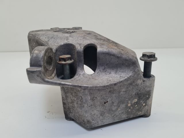 bontott VW GOLF IV Motor Tartó Bak (Fém)