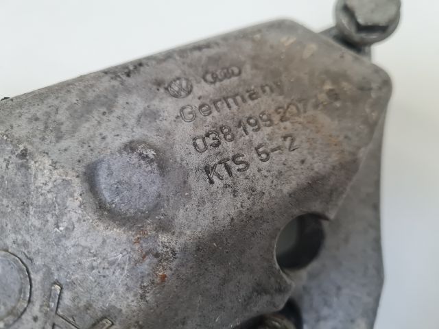 bontott VW GOLF IV Motor Tartó Bak (Fém)