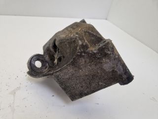 bontott VW GOLF IV Motor Tartó Bak (Fém)