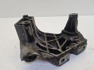 bontott VW GOLF IV Motor Tartó Bak (Fém)