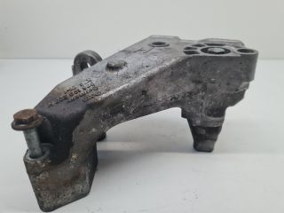 bontott VW GOLF IV Motor Tartó Bak (Fém)