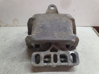 bontott VW GOLF IV Motor Tartó Bak (Fém)