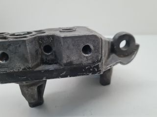 bontott VW GOLF IV Motor Tartó Bak (Fém)