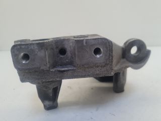 bontott VW GOLF IV Motor Tartó Bak Jobb