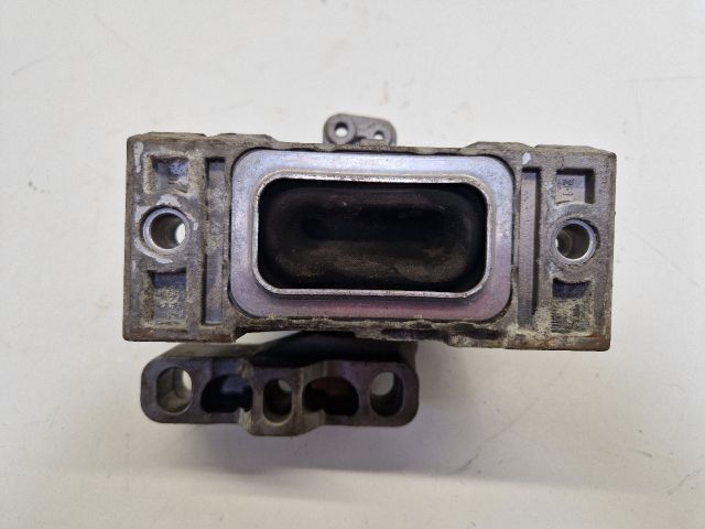 bontott VW GOLF IV Motor Tartó Bak (Pozíciófüggetlen)