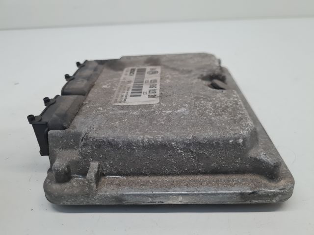 bontott VW GOLF IV Motorvezérlő