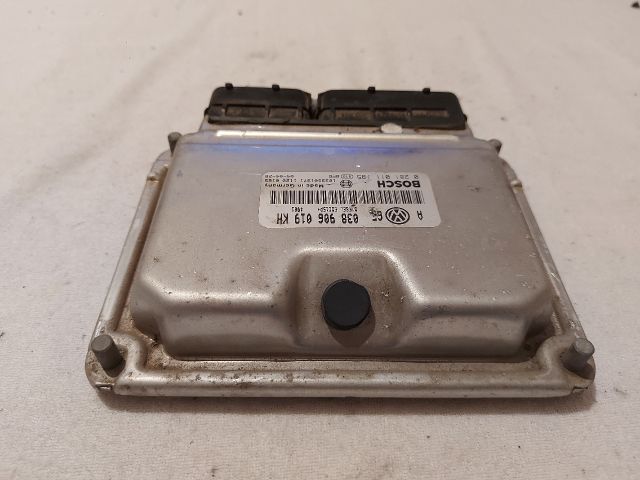 bontott VW GOLF IV Motorvezérlő