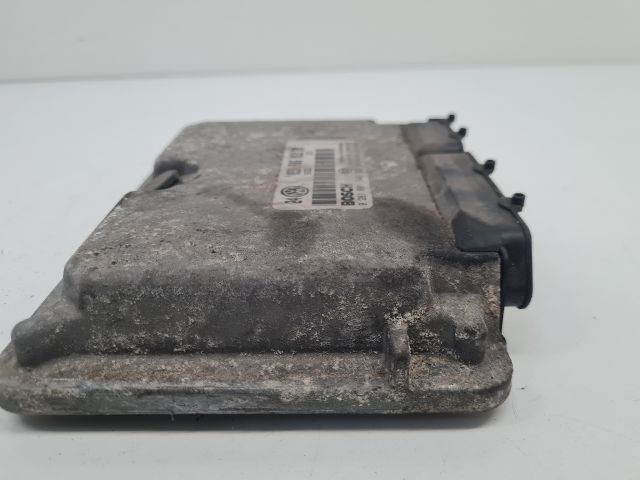 bontott VW GOLF IV Motorvezérlő